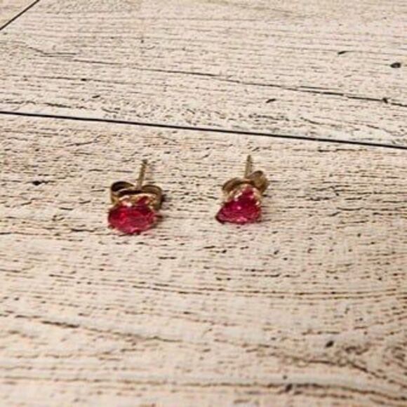 925 Sterling Silver Prong Set Pink Sapphire Teardrop Stud Earrings - Picture 1 of 5